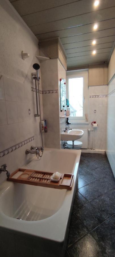 Komfortables Und Sauberes Zimmer Leipzig Ngoại thất bức ảnh